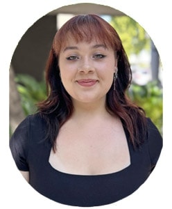 About Us Rianna Hernandez